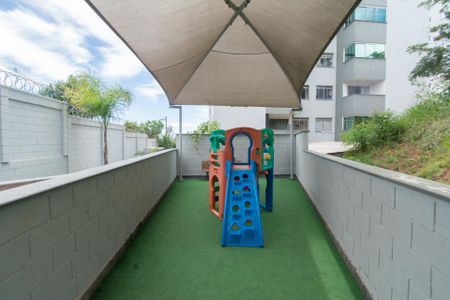 Apartamento para alugar com 60m², 2 quartos e 1 vagaPlayground