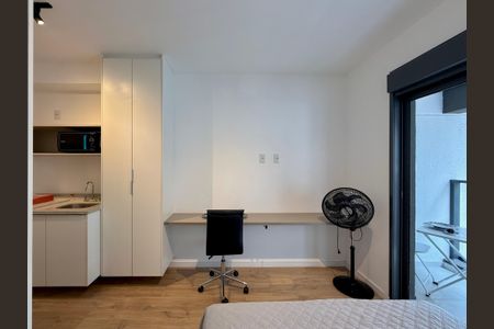 Studio para alugar com 26m², 0 quarto e sem vaga Studio para alugar com 26m², 0 quarto e sem vagaQuarto