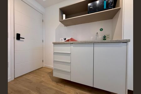 Studio para alugar com 26m², 0 quarto e sem vaga Studio para alugar com 26m², 0 quarto e sem vagaCozinha