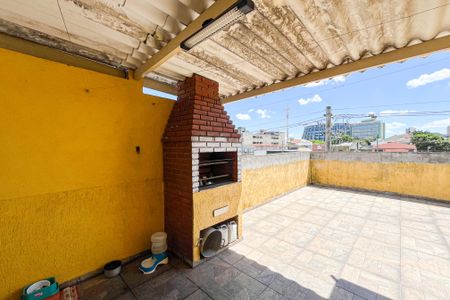 Casa à venda com 75m², 3 quartos e 1 vagaQuintal