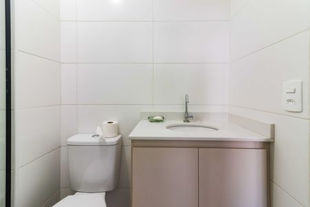 Apartamento para alugar com 26m², 1 quarto e sem vaga Apartamento para alugar com 26m², 1 quarto e sem vagaBanheiro