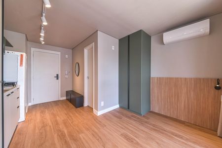 Quarto de kitnet/studio à venda com 1 quarto, 23m² em Santo Amaro, São Paulo