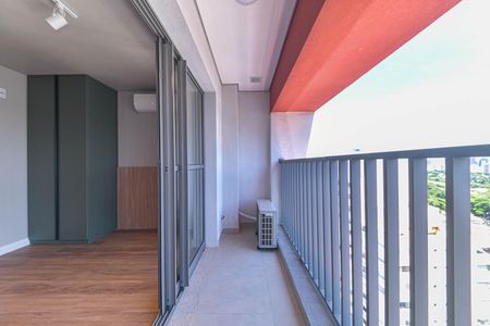 Varanda de kitnet/studio à venda com 1 quarto, 23m² em Santo Amaro, São Paulo