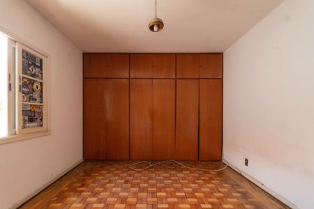 Casa para alugar com 412m², 3 quartos e 2 vagasQuarto 1