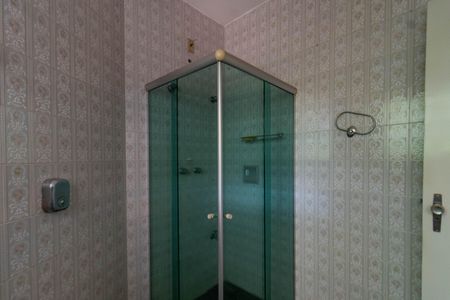 Casa para alugar com 412m², 3 quartos e 2 vagasBanheiro