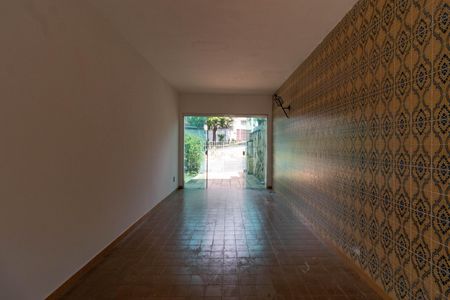 Casa para alugar com 412m², 3 quartos e 2 vagasEntrada