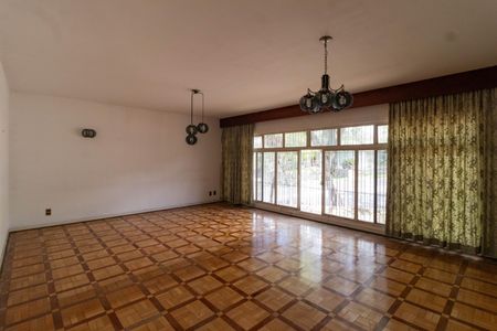 Sala de casa à venda com 3 quartos, 412m² em Vila Ipojuca, São Paulo