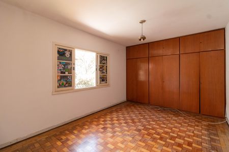 Casa para alugar com 412m², 3 quartos e 2 vagasQuarto 1