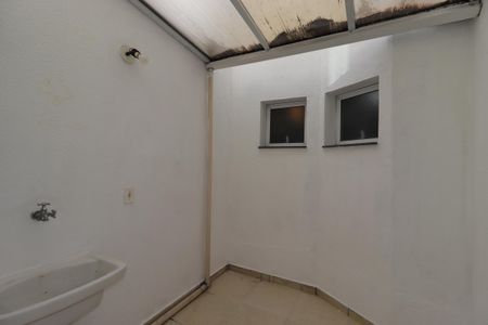 Apartamento para alugar com 58m², 2 quartos e 1 vagaÁrea de Serviço