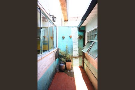 Casa para alugar com 140m², 2 quartos e 1 vaga Casa para alugar com 140m², 2 quartos e 1 vagaÁrea de Serviço