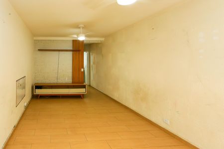 Sala  de casa para alugar com 2 quartos, 140m² em Jardim Maria Rosa, Taboão da Serra