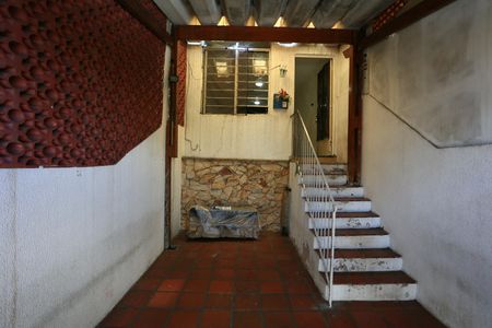 Casa para alugar com 140m², 2 quartos e 1 vaga Casa para alugar com 140m², 2 quartos e 1 vagaGaragem