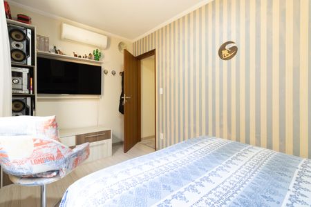 Casa à venda com 180m², 3 quartos e 2 vagasQuarto 3