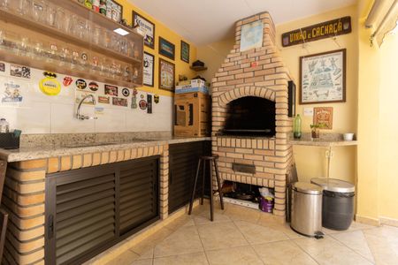 Casa à venda com 180m², 3 quartos e 2 vagasÁrea Gourmet 