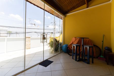 Casa à venda com 180m², 3 quartos e 2 vagasVaranda da Suíte