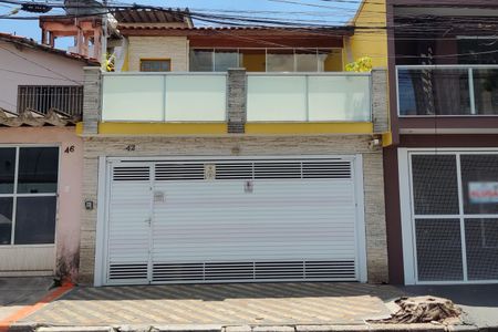 Casa à venda com 180m², 3 quartos e 2 vagasFachada 