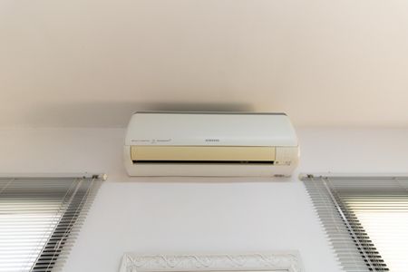 Casa à venda com 180m², 3 quartos e 2 vagasEdícula 