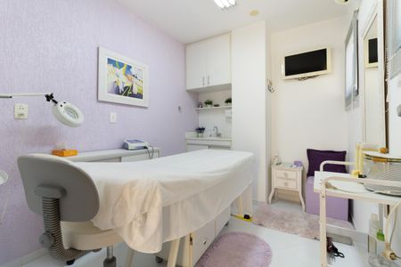 Casa à venda com 180m², 3 quartos e 2 vagasEdícula 