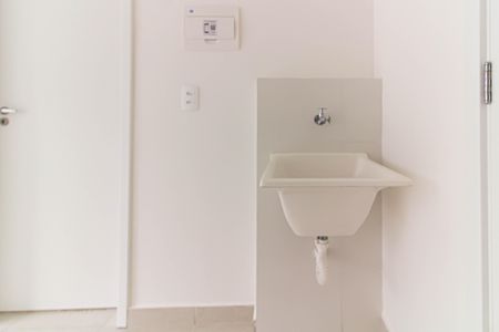 Cozinha / Área de Serviço de apartamento para alugar com 1 quarto, 24m² em Parque Industrial Tomas Edson, São Paulo