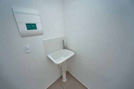 Apartamento para alugar com 37m², 2 quartos e 1 vaga