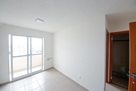 Apartamento para alugar com 37m², 2 quartos e 1 vaga