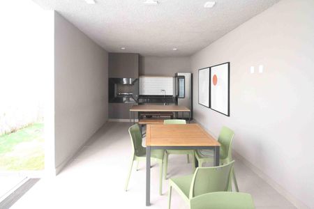 Apartamento à venda com 38m², 2 quartos e sem vagaÁrea comum - Churrasqueira