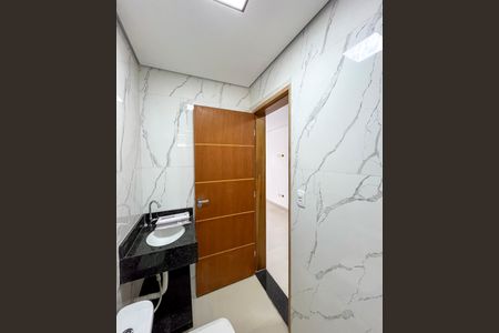 Banheiro de kitnet/studio para alugar com 1 quarto, 38m² em Vila Moraes, São Paulo