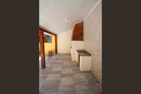 Casa à venda com 98m², 4 quartos e 1 vagaChurrasqueira