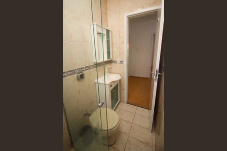 Casa à venda com 98m², 4 quartos e 1 vagaBanheiro 1