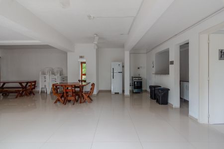 Apartamento à venda com 43m², 1 quarto e sem vagaÁrea comum - Salão de festas