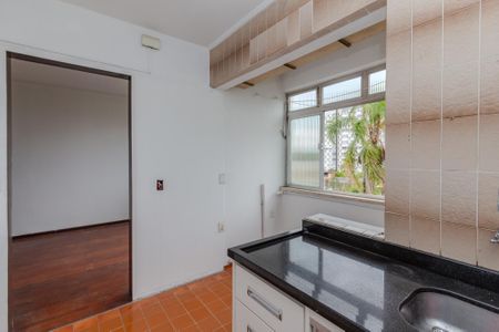 Apartamento à venda com 43m², 1 quarto e sem vagaCozinha e Área de Serviço