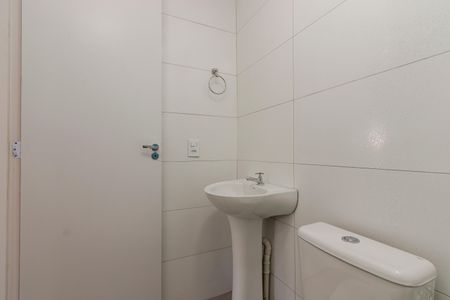 Apartamento para alugar com 37m², 2 quartos e sem vaga Apartamento para alugar com 37m², 2 quartos e sem vagaBanheiro