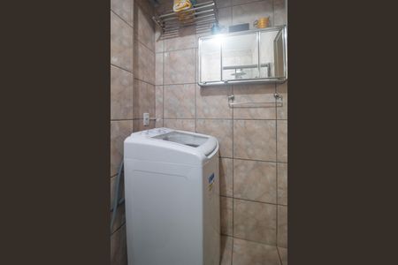 Banheiro de apartamento para alugar com 1 quarto, 31m² em Centro Histórico, Porto Alegre