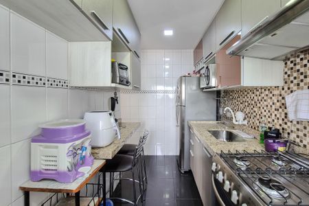 Apartamento para alugar com 68m², 3 quartos e 1 vagaCozinha - Armários