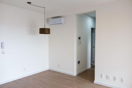 Apartamento à venda com 67m², 3 quartos e 1 vaga Apartamento à venda com 67m², 3 quartos e 1 vagaSala
