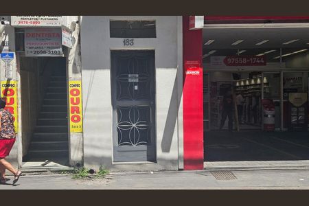 Apartamento para alugar com 110m², 2 quartos e sem vagaFachada