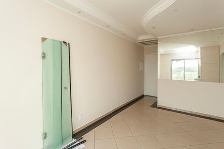 Apartamento para alugar com 73m², 3 quartos e 1 vagaSala