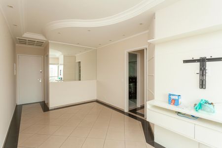 Apartamento para alugar com 73m², 3 quartos e 1 vagaSala