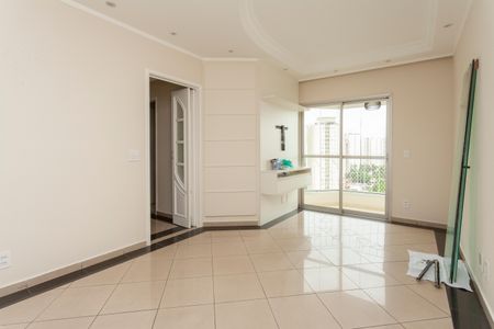 Sala de apartamento para alugar com 3 quartos, 73m² em Vila Isa, São Paulo