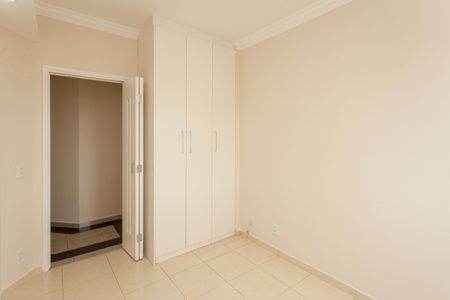 Apartamento para alugar com 73m², 3 quartos e 1 vagaQuarto 2