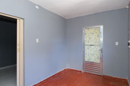 Casa para alugar com 80m², 2 quartos e sem vagaSala