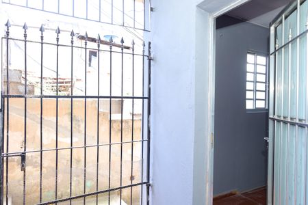 Casa para alugar com 80m², 2 quartos e sem vagaHall de entrada