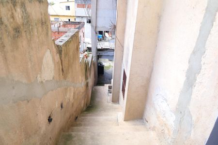 Casa para alugar com 80m², 2 quartos e sem vagaÁrea comum - Escadas