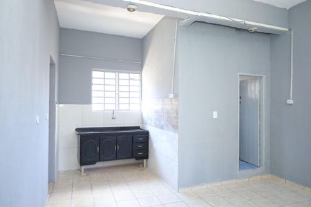 Casa para alugar com 80m², 2 quartos e sem vagaCozinha