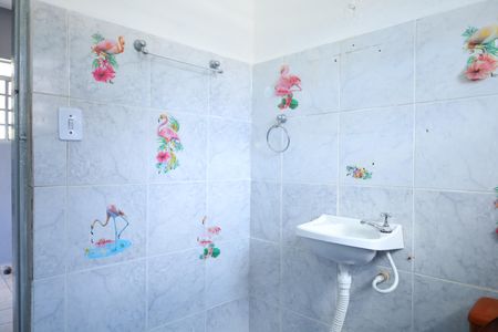 Casa para alugar com 80m², 2 quartos e sem vagaBanheiro