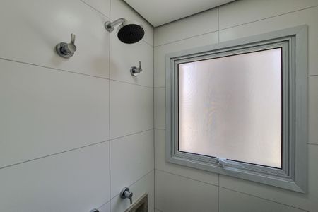 Apartamento à venda com 137m², 3 quartos e 3 vagas Apartamento à venda com 137m², 3 quartos e 3 vagasBanheiro da Suíte 1