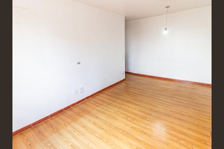 Sala de apartamento à venda com 3 quartos, 59m² em Vila Bertioga, São Paulo