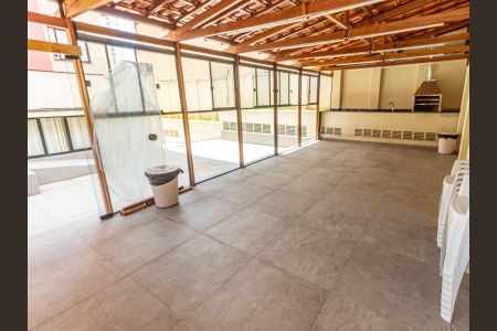 Apartamento à venda com 59m², 3 quartos e 1 vaga Apartamento à venda com 59m², 3 quartos e 1 vagaÁrea comum - Churrasqueira