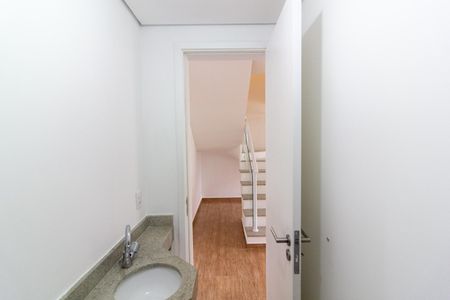 Casa à venda com 62m², 3 quartos e 1 vaga Casa à venda com 62m², 3 quartos e 1 vagaLavabo