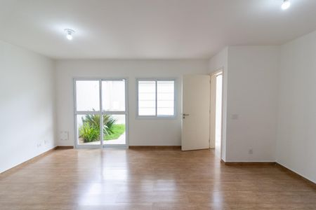 Sala de casa à venda com 3 quartos, 62m² em Jardim Marajoara, São Paulo